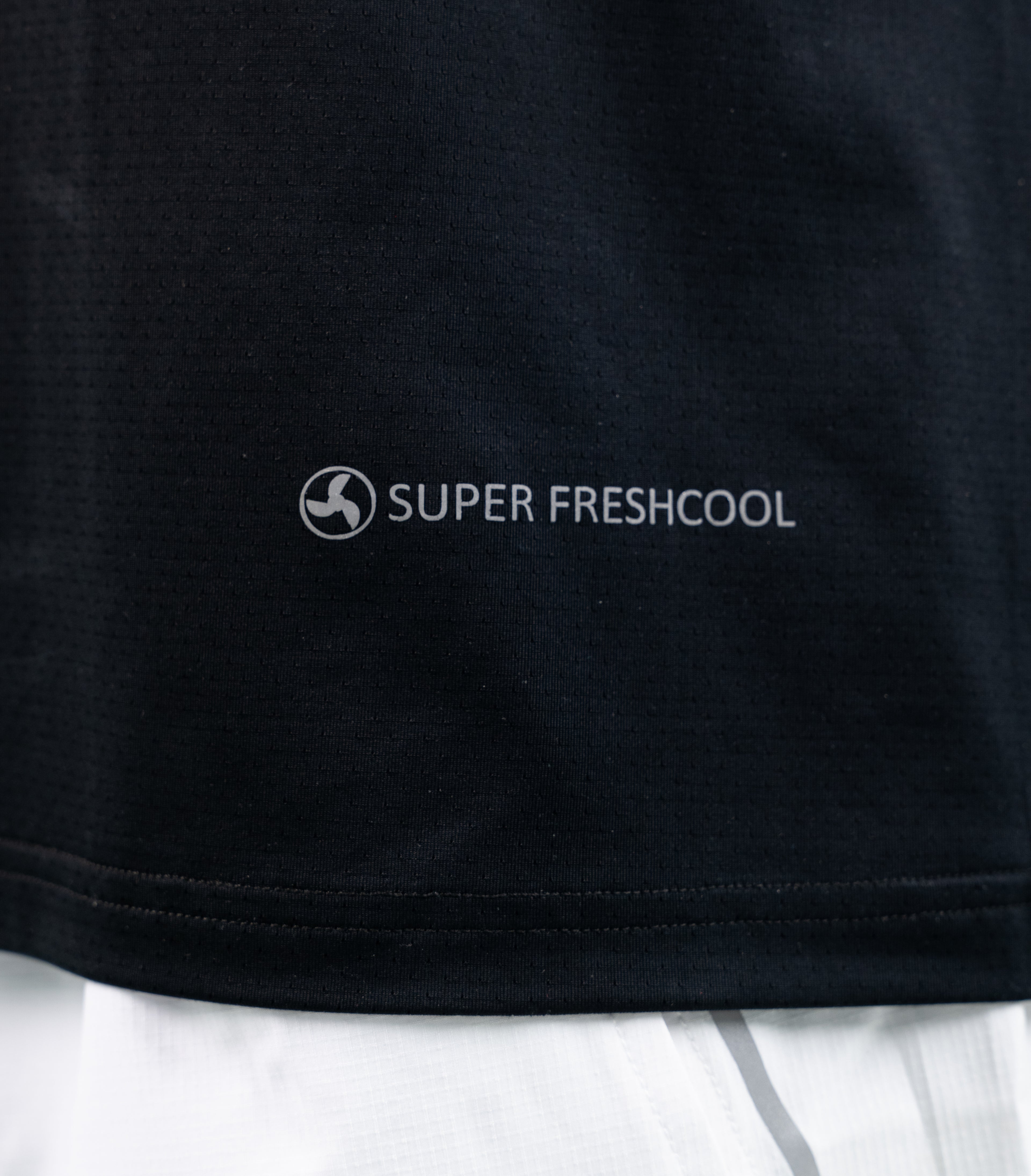 SUPERFRESHCOOL Negro, Camiseta