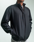 Black Jacket, Chaqueta